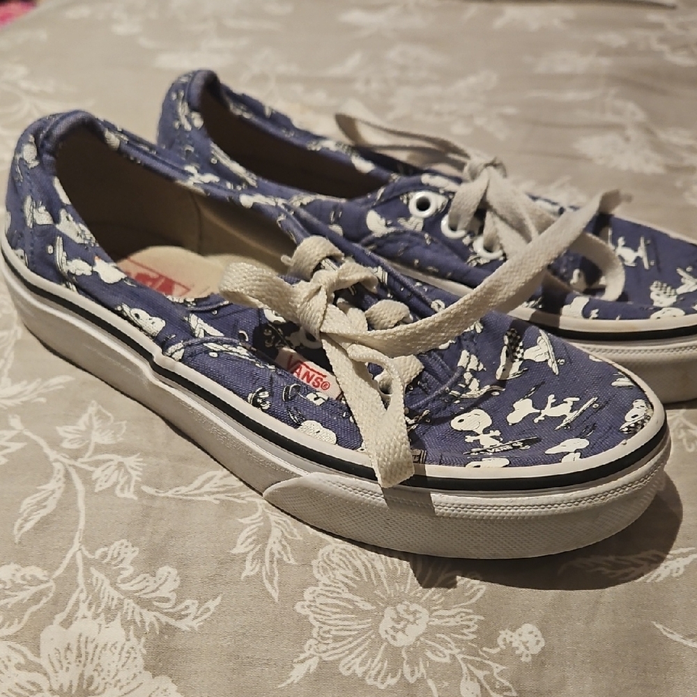 Vans Kids Snoopy Blue and White Patterned Sneakers